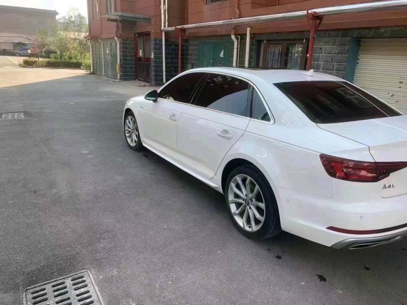 枣庄19年奥迪A4L6