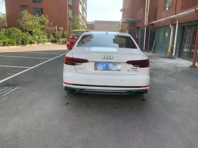 枣庄19年奥迪A4L1