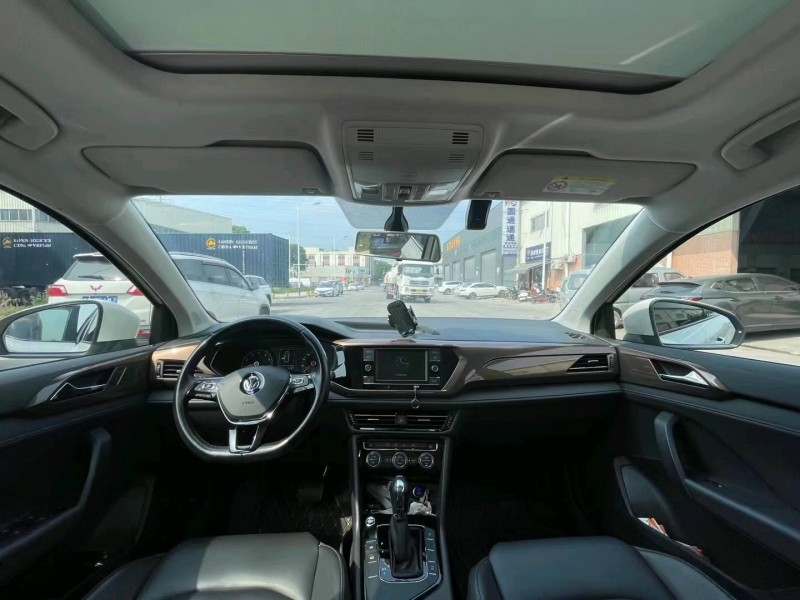 东莞20年大众途岳4