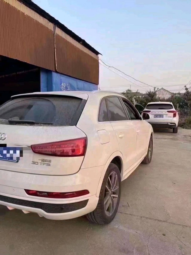 济宁19年奥迪Q37