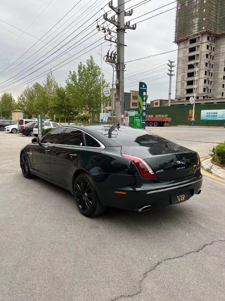 煙臺10年捷豹XJL2