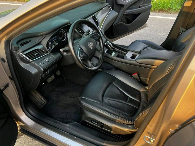 徐州18年别克君越5