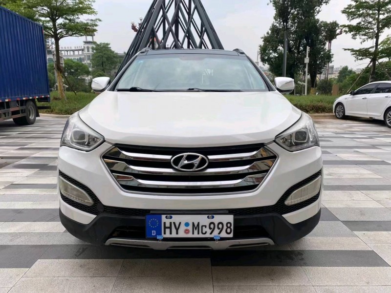 东莞16年现代新胜达1