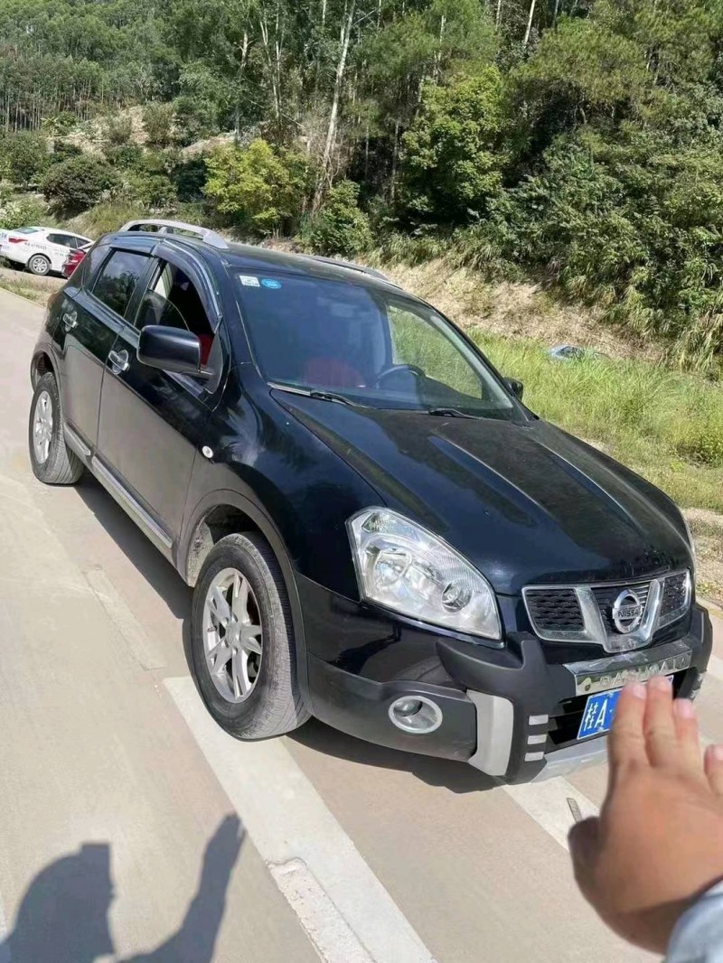 北京14年日产逍客1