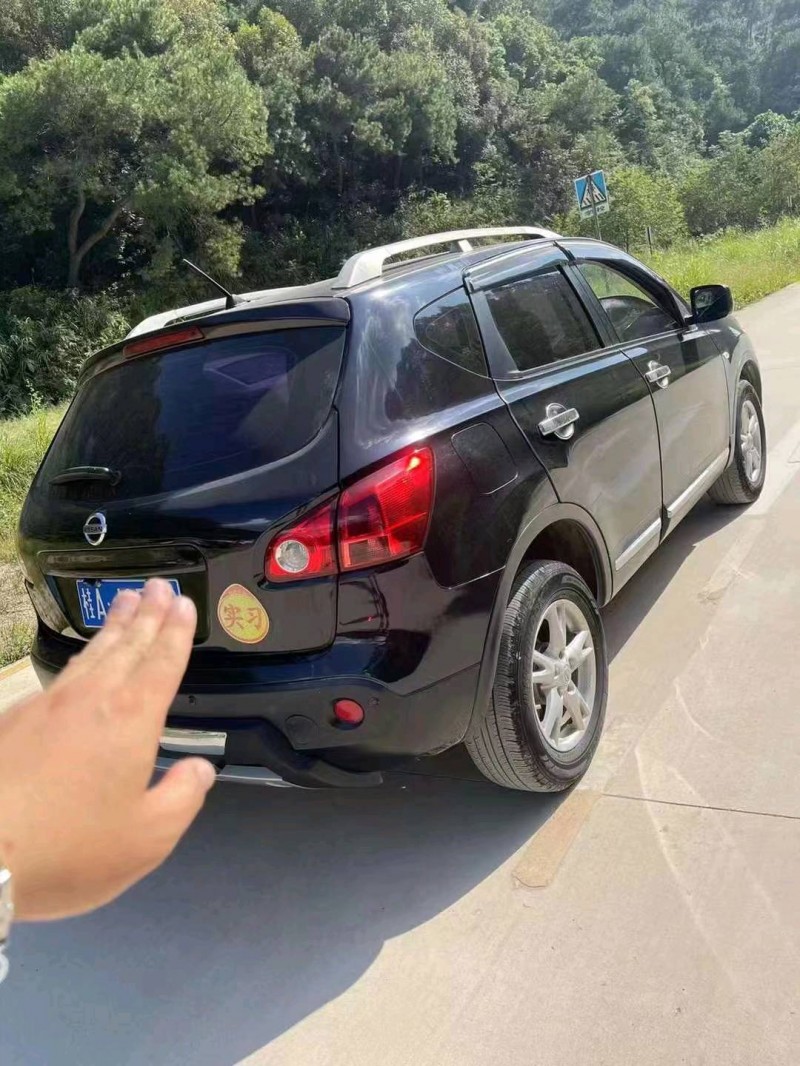 北京14年日产逍客6