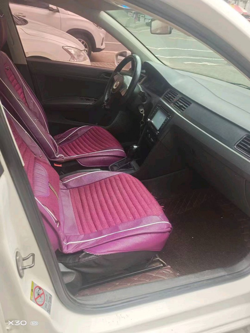 北京14年大众桑塔纳2