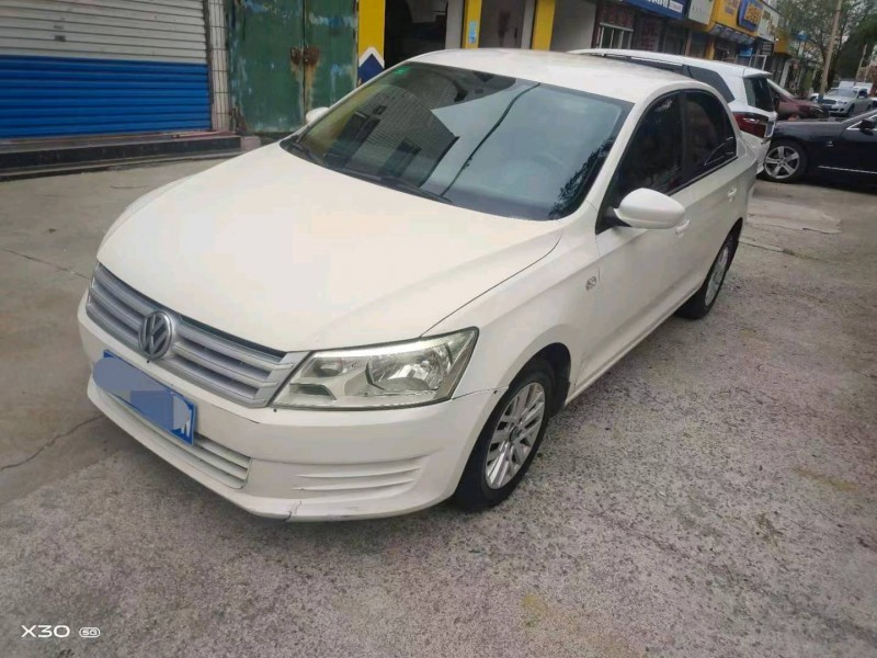 北京14年大众桑塔纳4