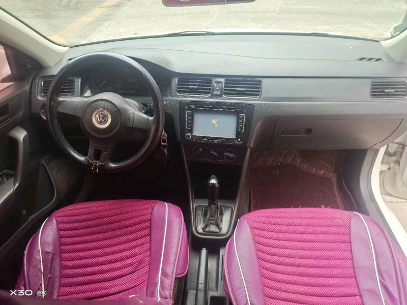 北京14年大众桑塔纳9