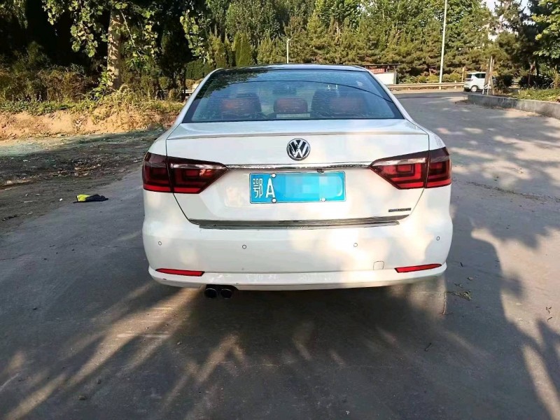 北京15年大众朗逸4