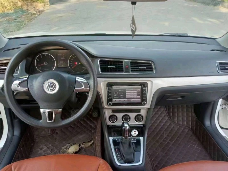 北京15年大众朗逸9