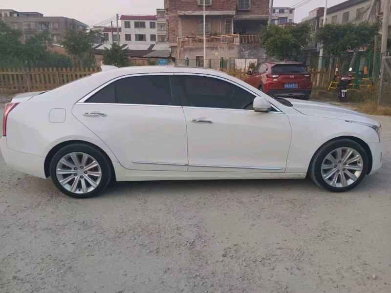 北京17年凯迪拉克ATS8