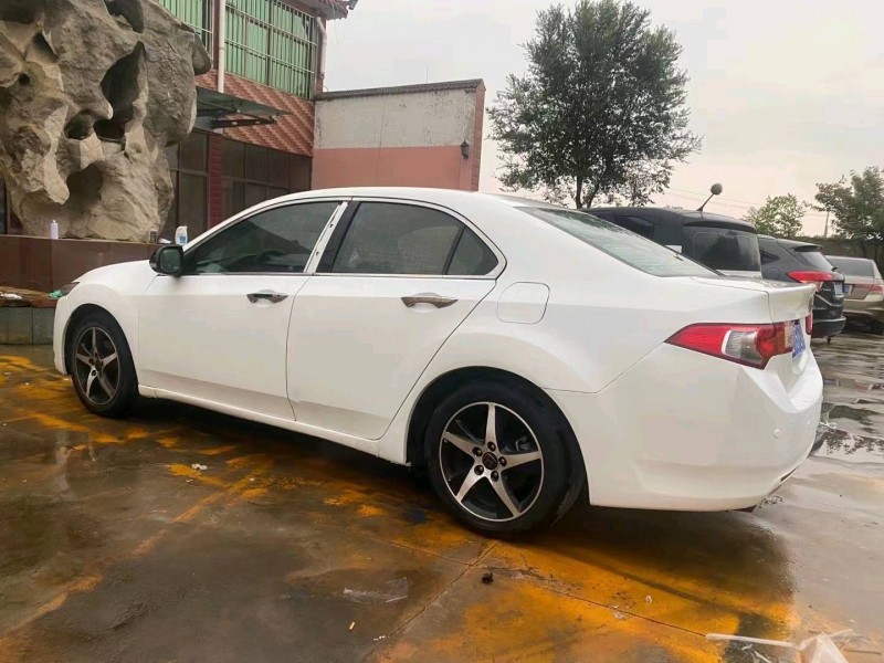 枣庄11年本田思铂睿2