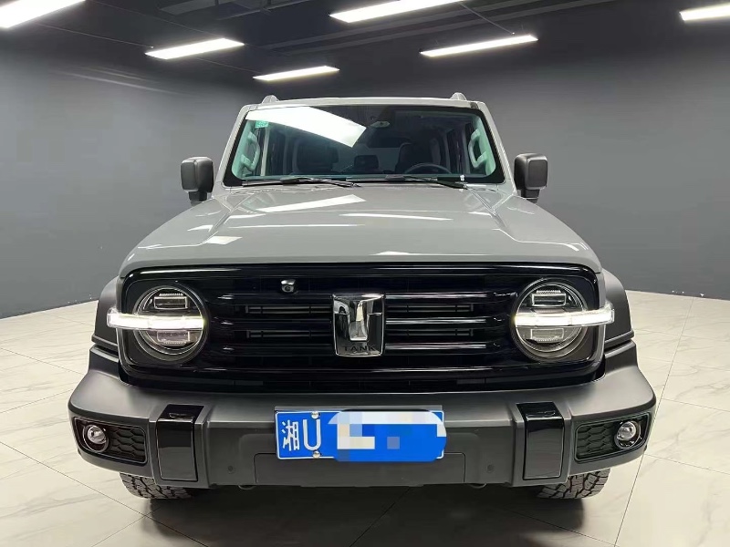 成都22年哈弗派9