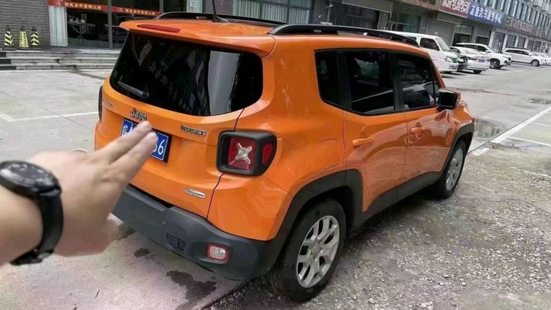 石家莊17年Jeep自由俠1