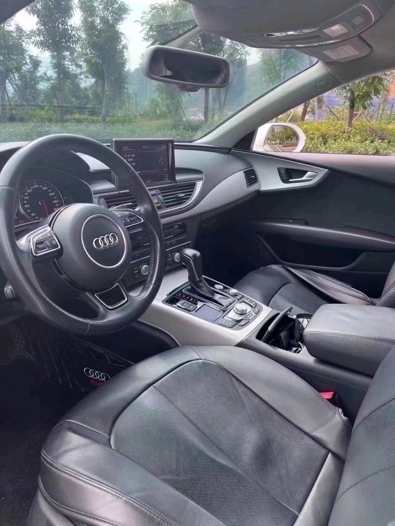 成都18年奥迪A7L4