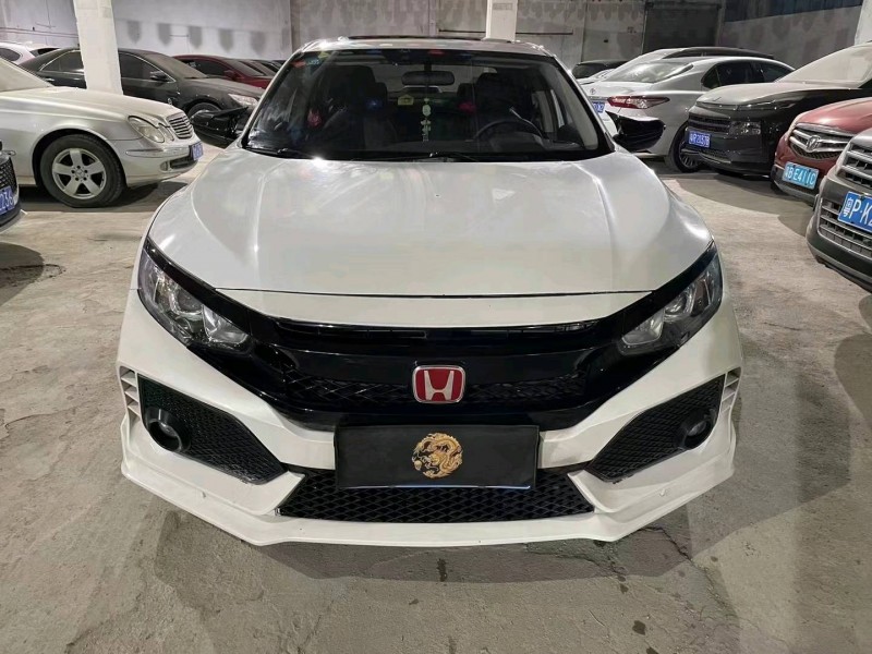 广州19年本田思域5