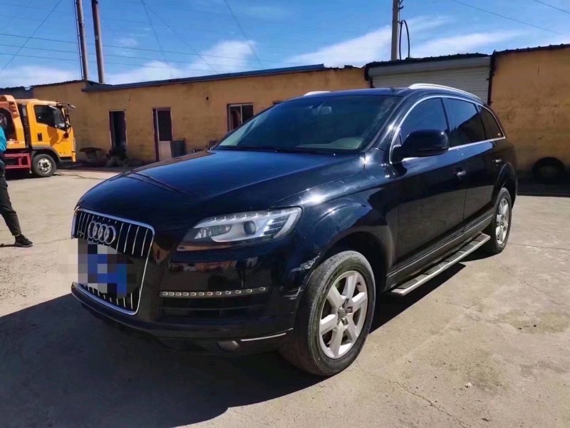 济宁12年奥迪Q72