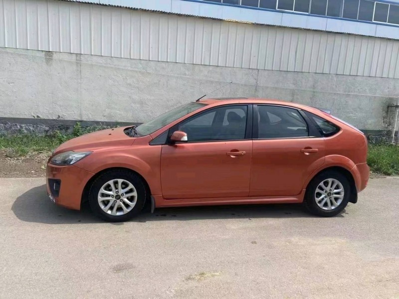 潍坊10年福特福克斯6