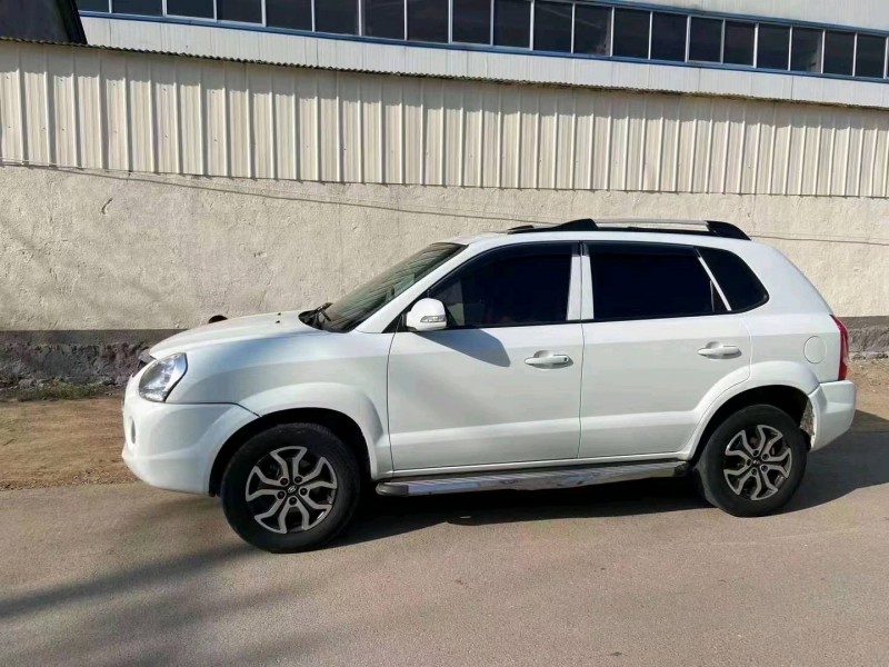 潍坊15年现代途胜6