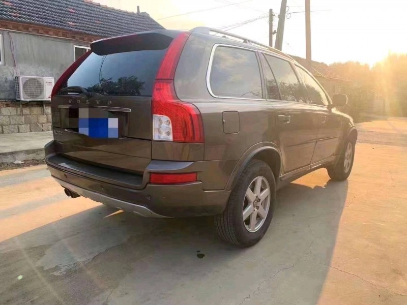 青岛12年沃尔沃XC905