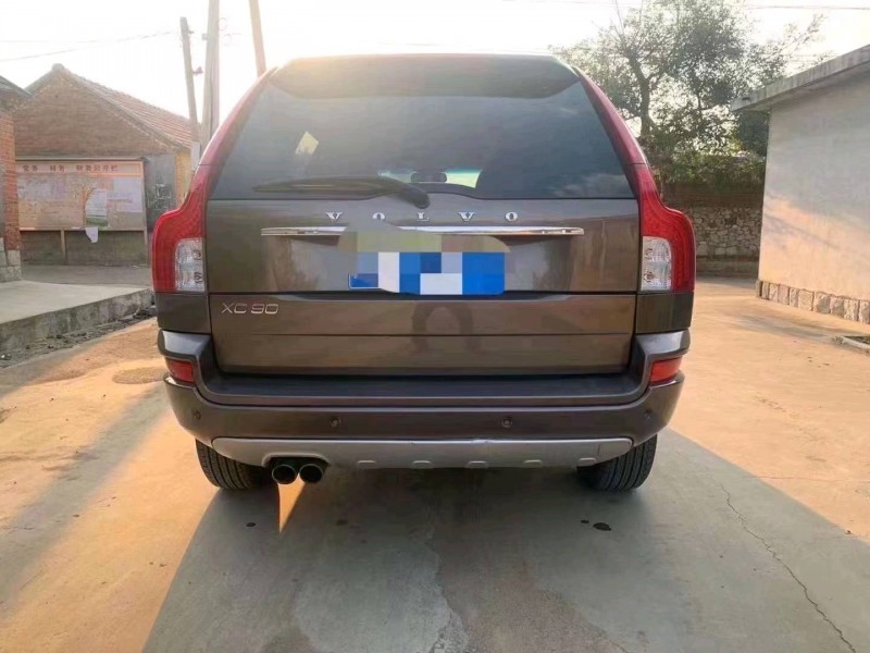 青岛12年沃尔沃XC906