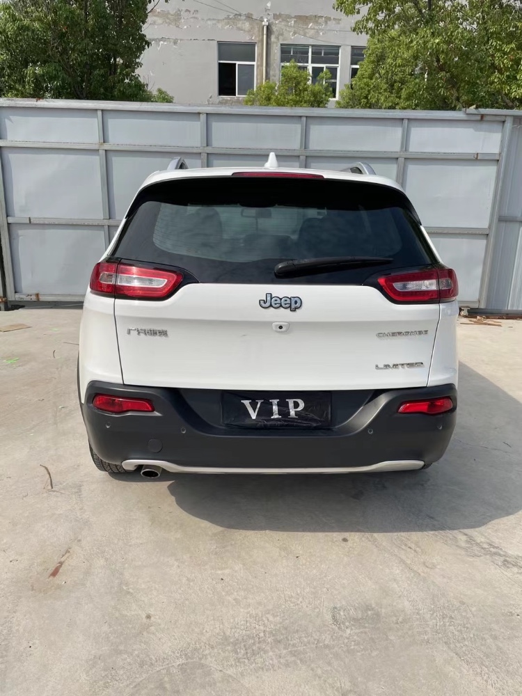 徐州19年Jeep自由光4