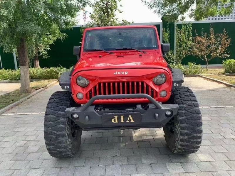 煙臺17年Jeep牧馬人9