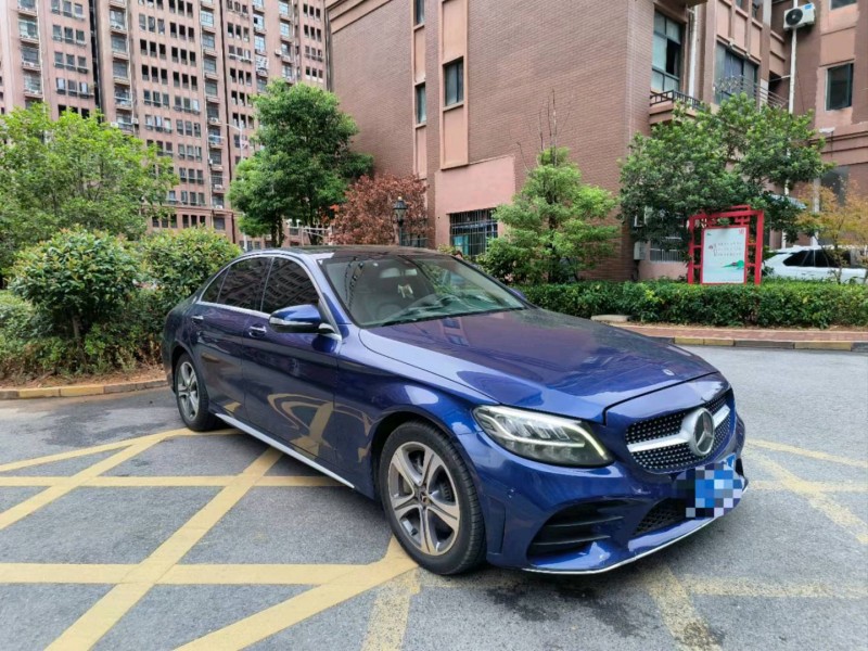 宜春19年奔驰C3