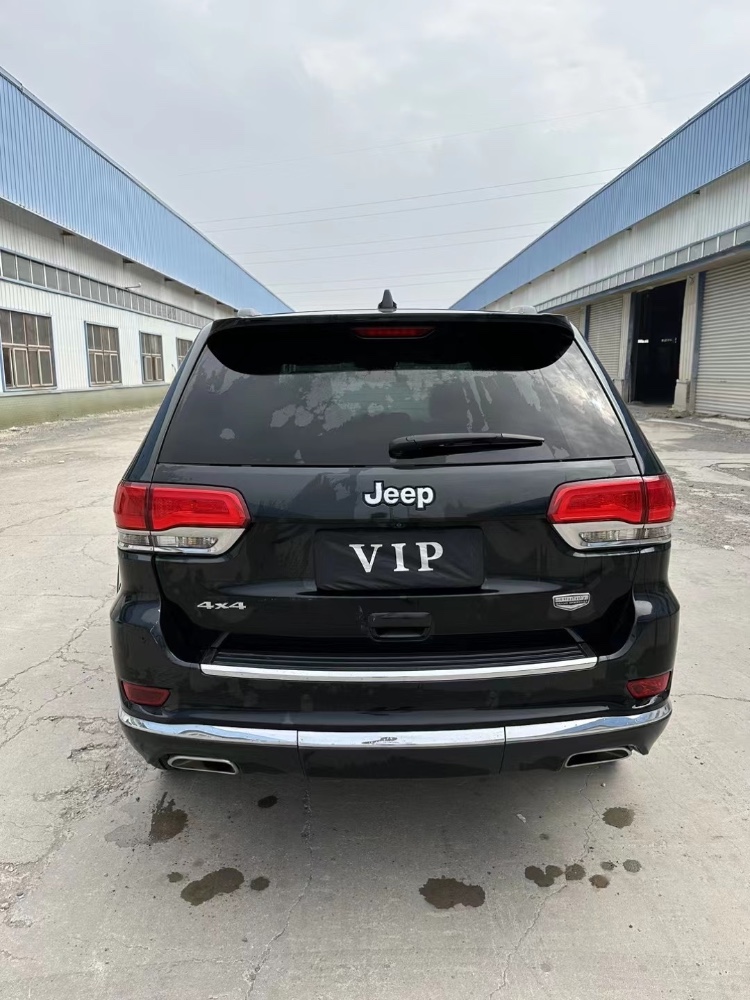 徐州16年Jeep大切諾基7