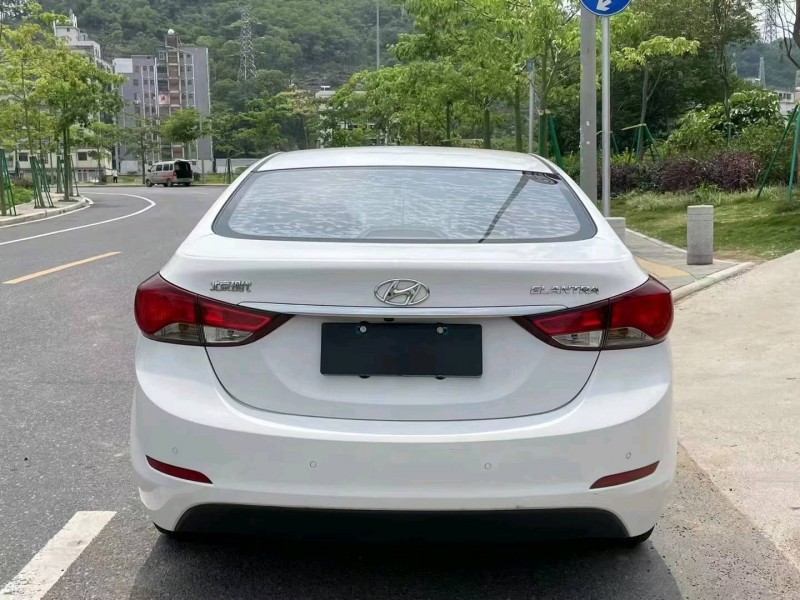 广州17年现代朗动6