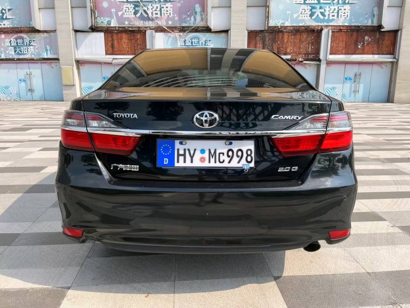 东莞17年丰田凯美瑞4