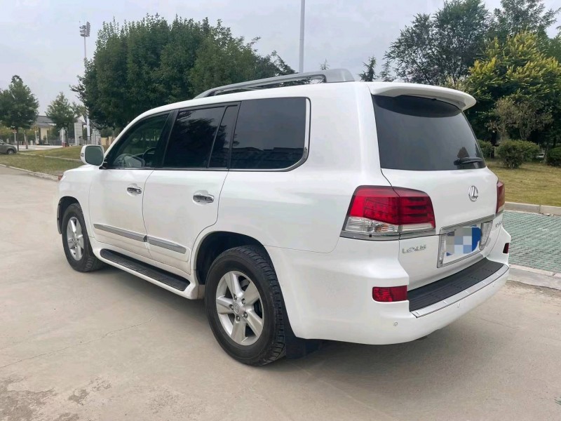 石家庄13年雷克萨斯LX6