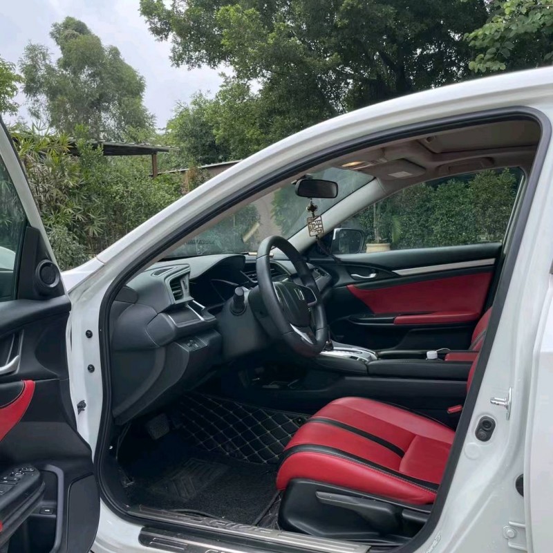 广州17年本田思域6