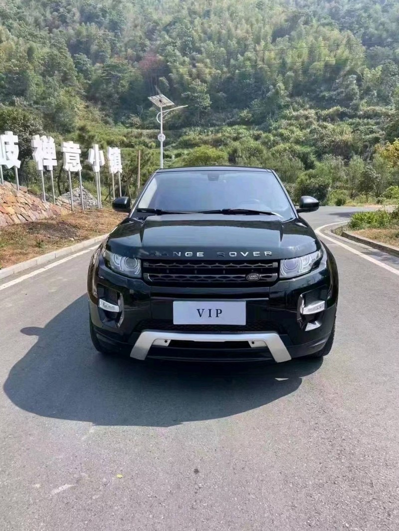 宜春15年路虎揽胜极光(进口)1