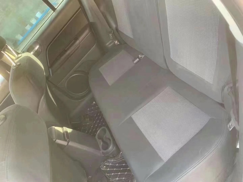 青島13年Jeep指南者6