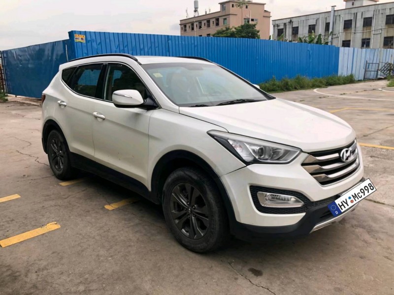 东莞13年现代新胜达3