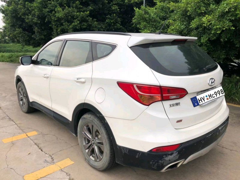 东莞13年现代新胜达7