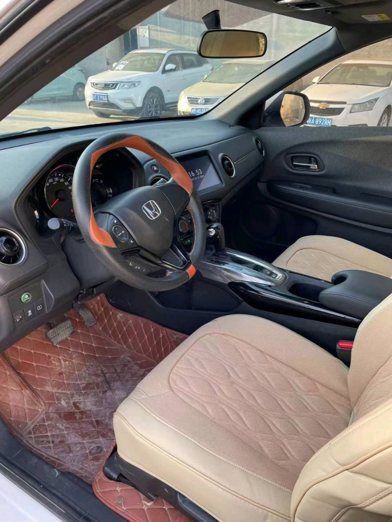 保定19年本田XRV6