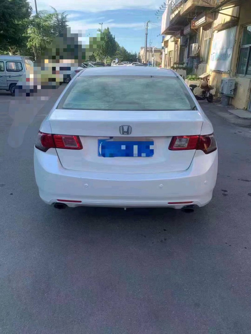 北京11年本田思铂睿3