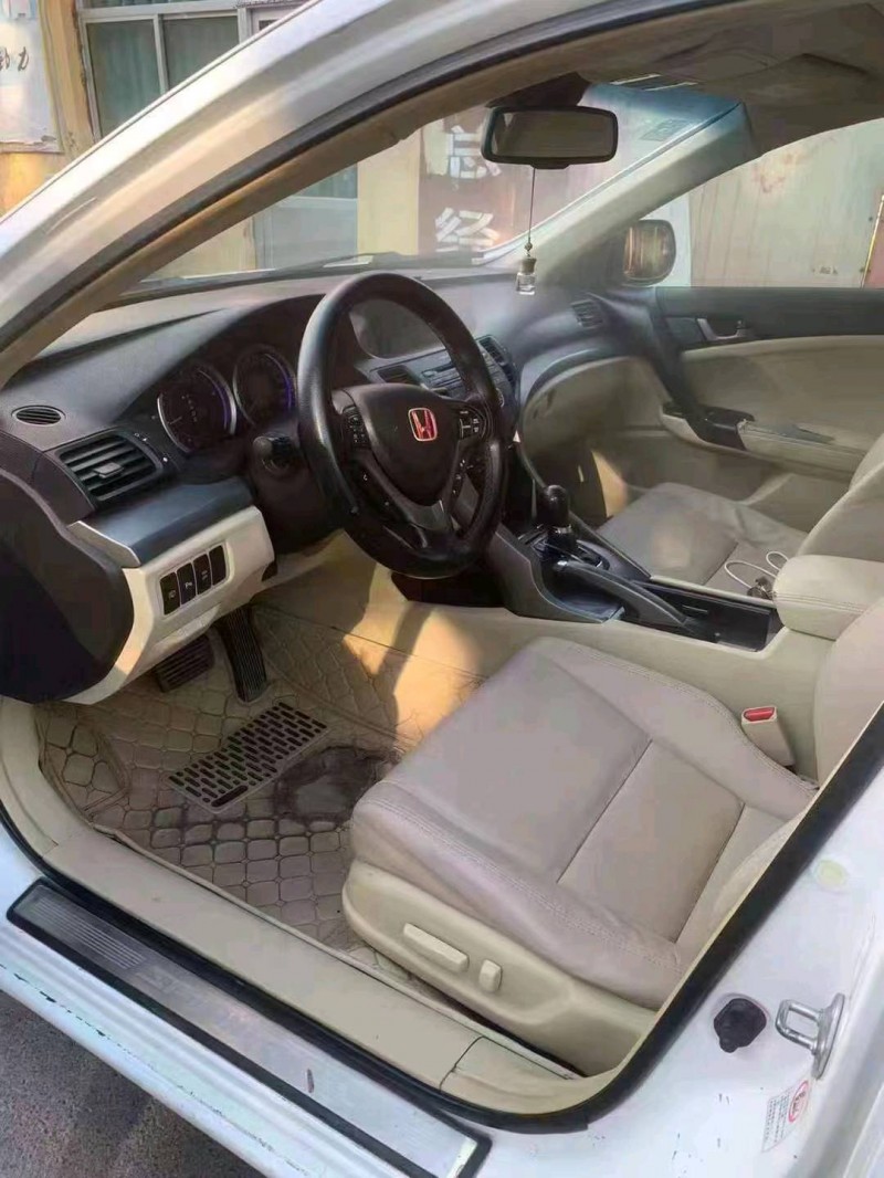 北京11年本田思铂睿7
