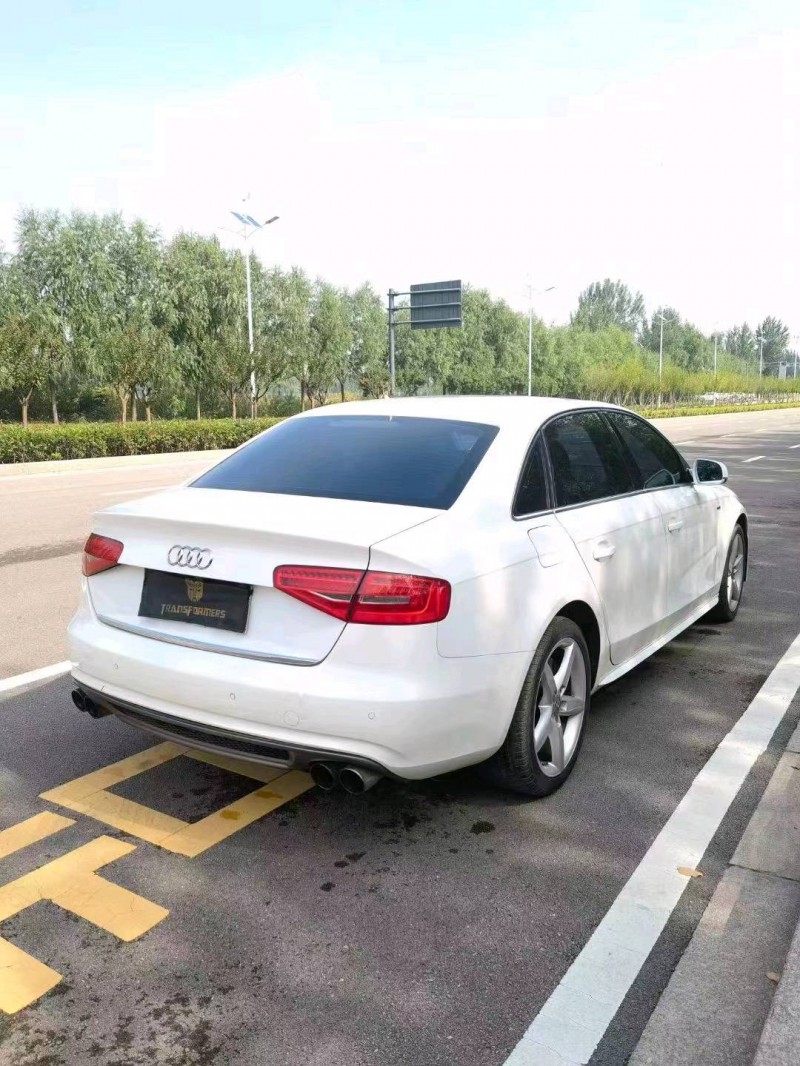 东营13年奥迪A4L5