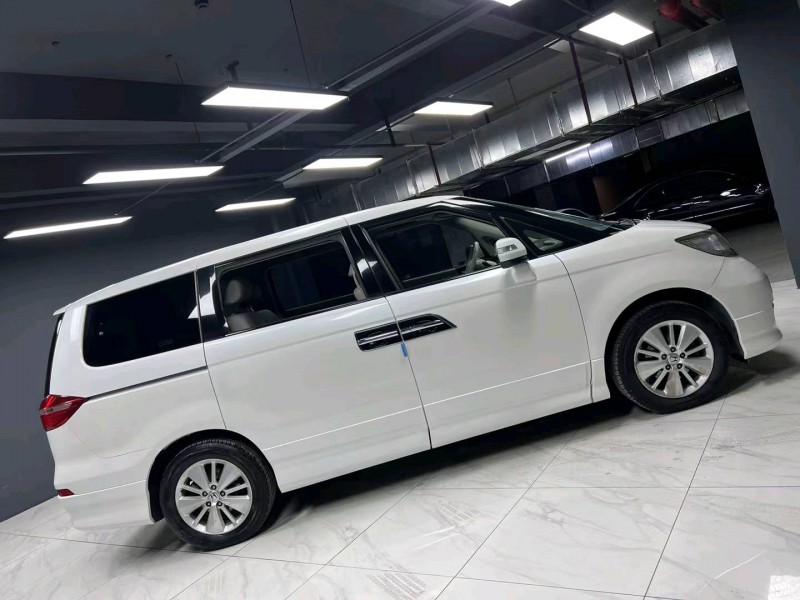 成都13年本田艾力绅4