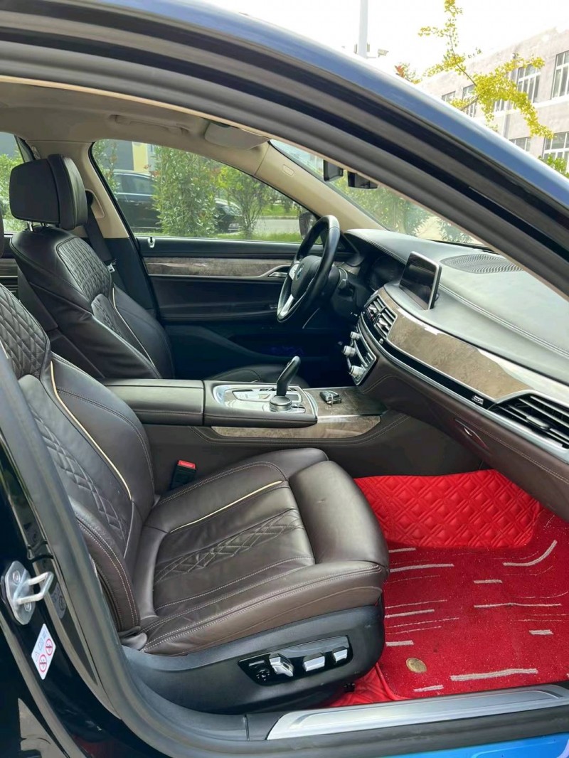 徐州20年宝马7系4