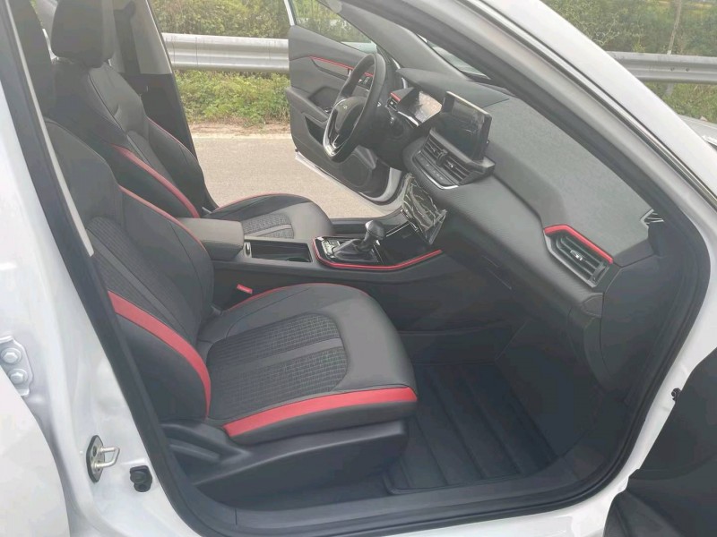 徐州22年东风奕炫6