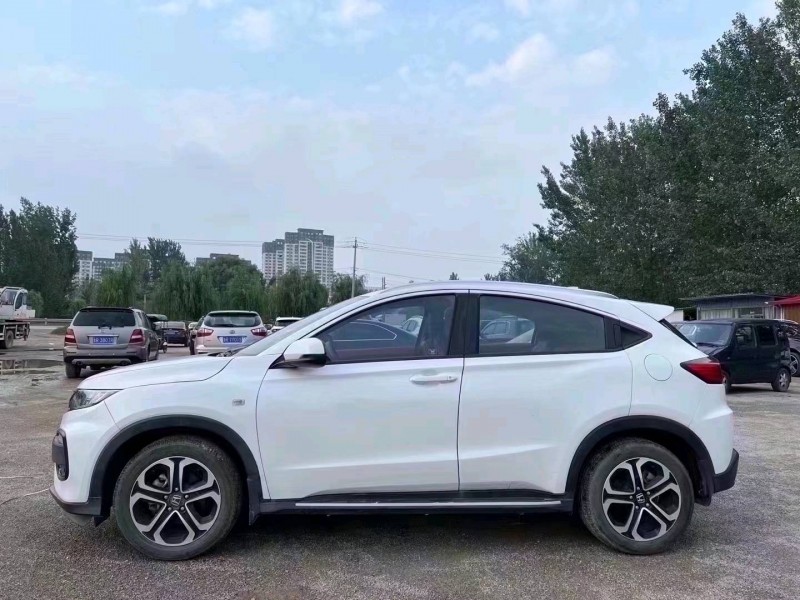 北京16年本田XRV4