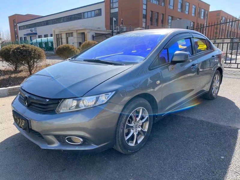 沈阳12年本田思域8