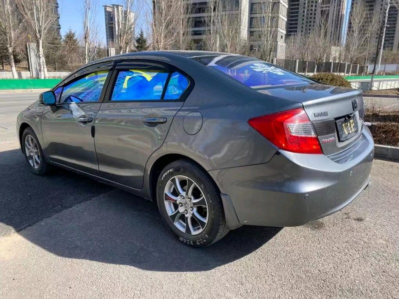 沈阳12年本田思域7