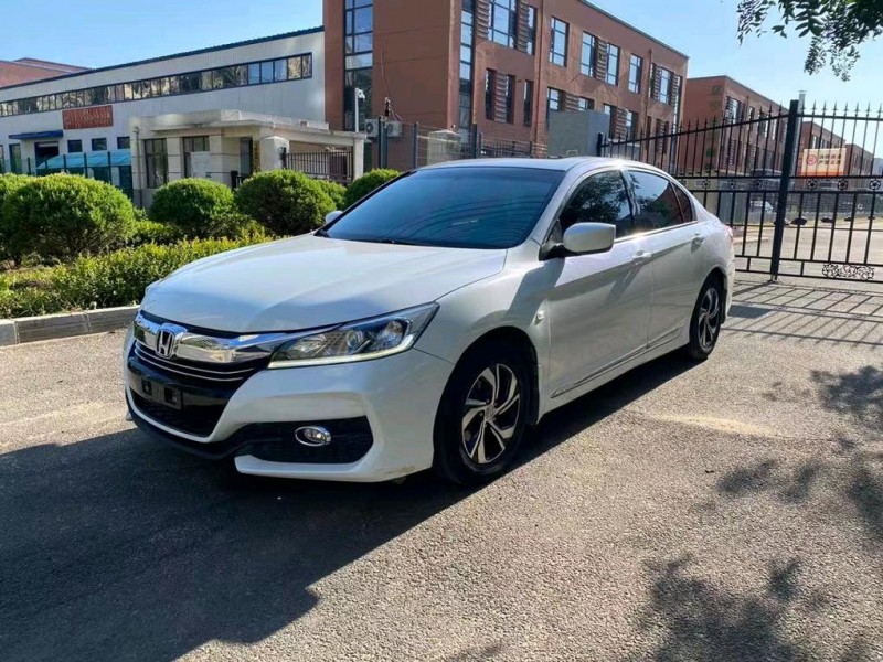 沈阳16年本田雅阁2