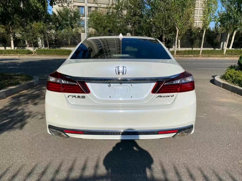 沈阳16年本田雅阁9