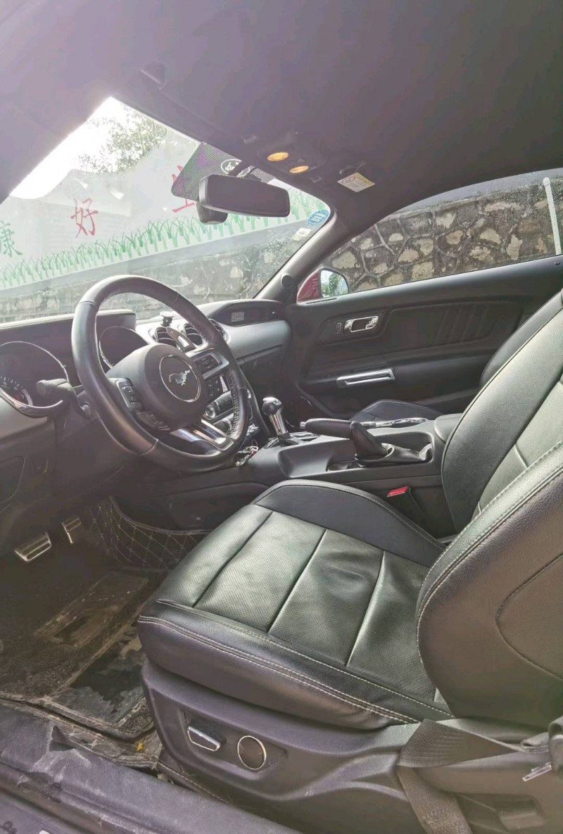 东莞18年福特野马2